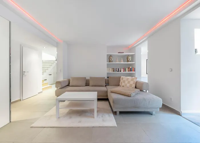 Apartment Aurion - Indoor Pool, Sauna , Jacuzzi & Fitness