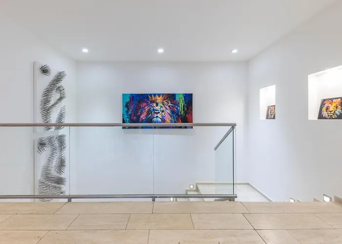 Apartment Aurion - Indoor Pool, Sauna , Jacuzzi & Fitness Düsseldorf